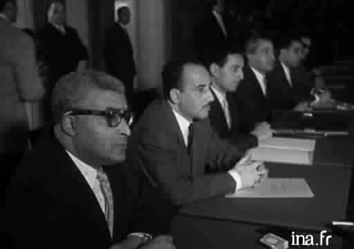 تونس / الإتحاد المغاربي .. عشرات المثقفين المغاربيين يحيون الذكرى 65 لمؤتمر طنجة